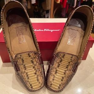 Salvatore Ferragamo Patent Car Shoes